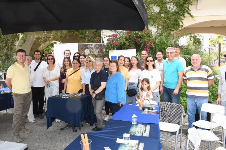 İzmir Ticaret Borsası Zeytinyağı Tadım Etkinliklerine Yoğun İlgi